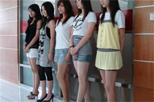 上海茶庄的手绘茶册，让你心动