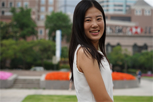 仿佛是银河系倒映在大地上